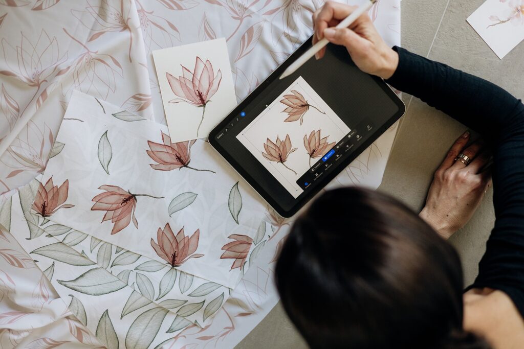 patterns, seamless patterns, vzory, design na látky, český design, czech design, autorské vzory, autorské kresby, autorský design, potisk látek, vzory na papír